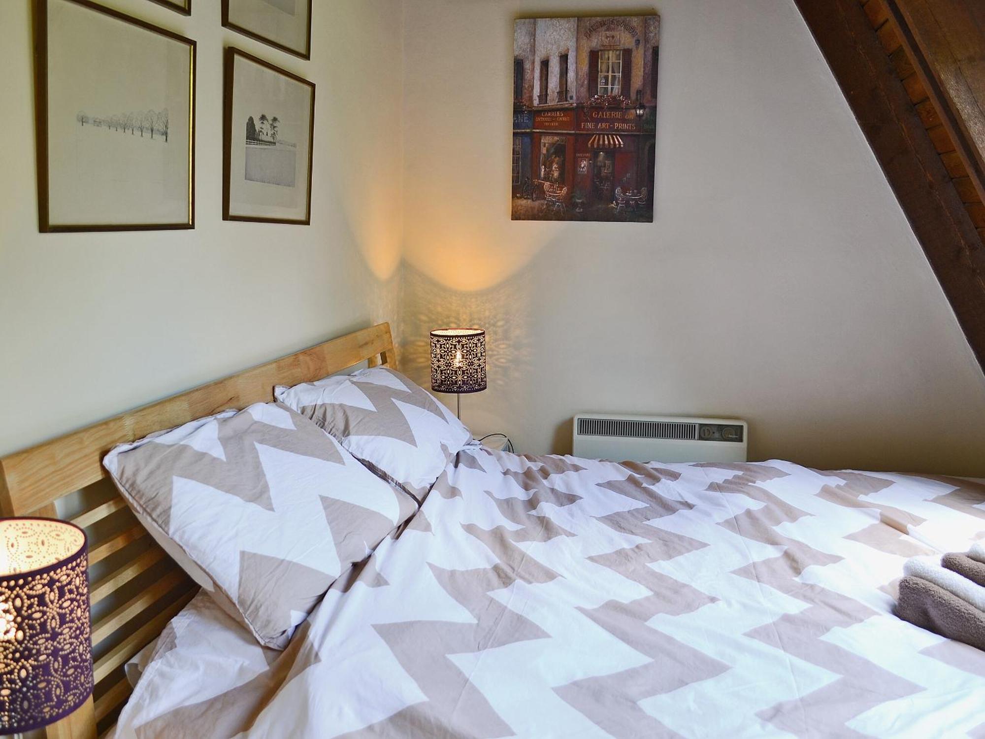 Crown Cottage Hartest Экстерьер фото